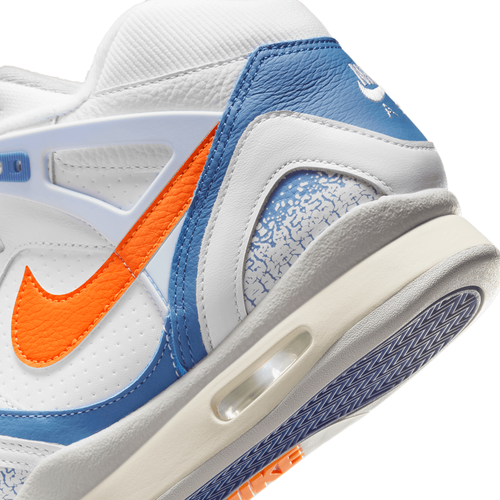 Nike Air Tech Challenge 2