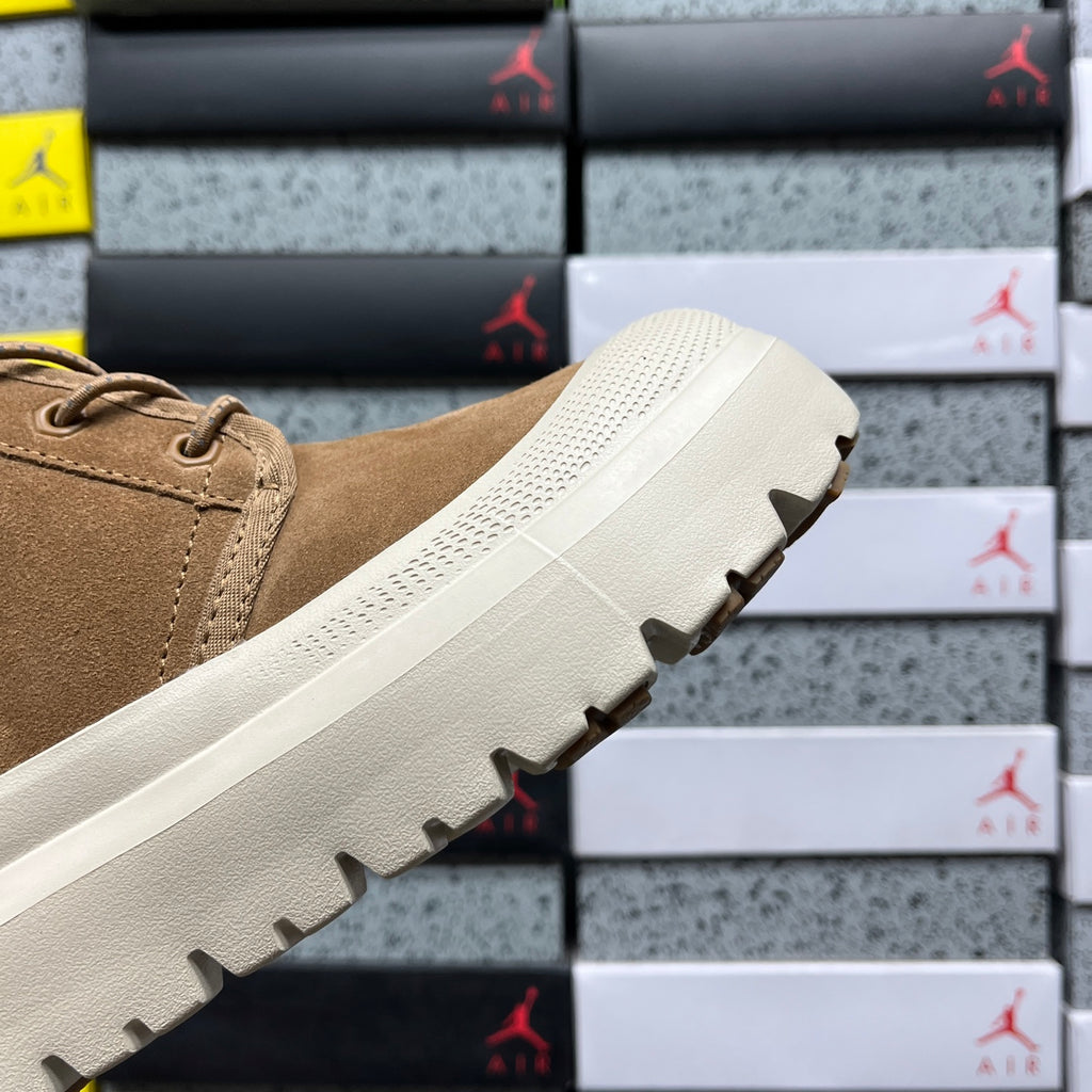 UGG Snow Boots 1113991 | Chestnut | Sizes 35-45