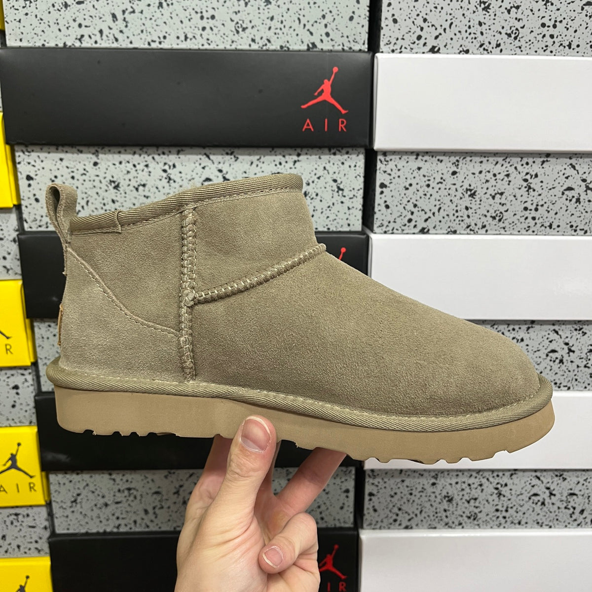 UGG Classic Mini Boot W1116109 | Brown | EU Sizes 35–44