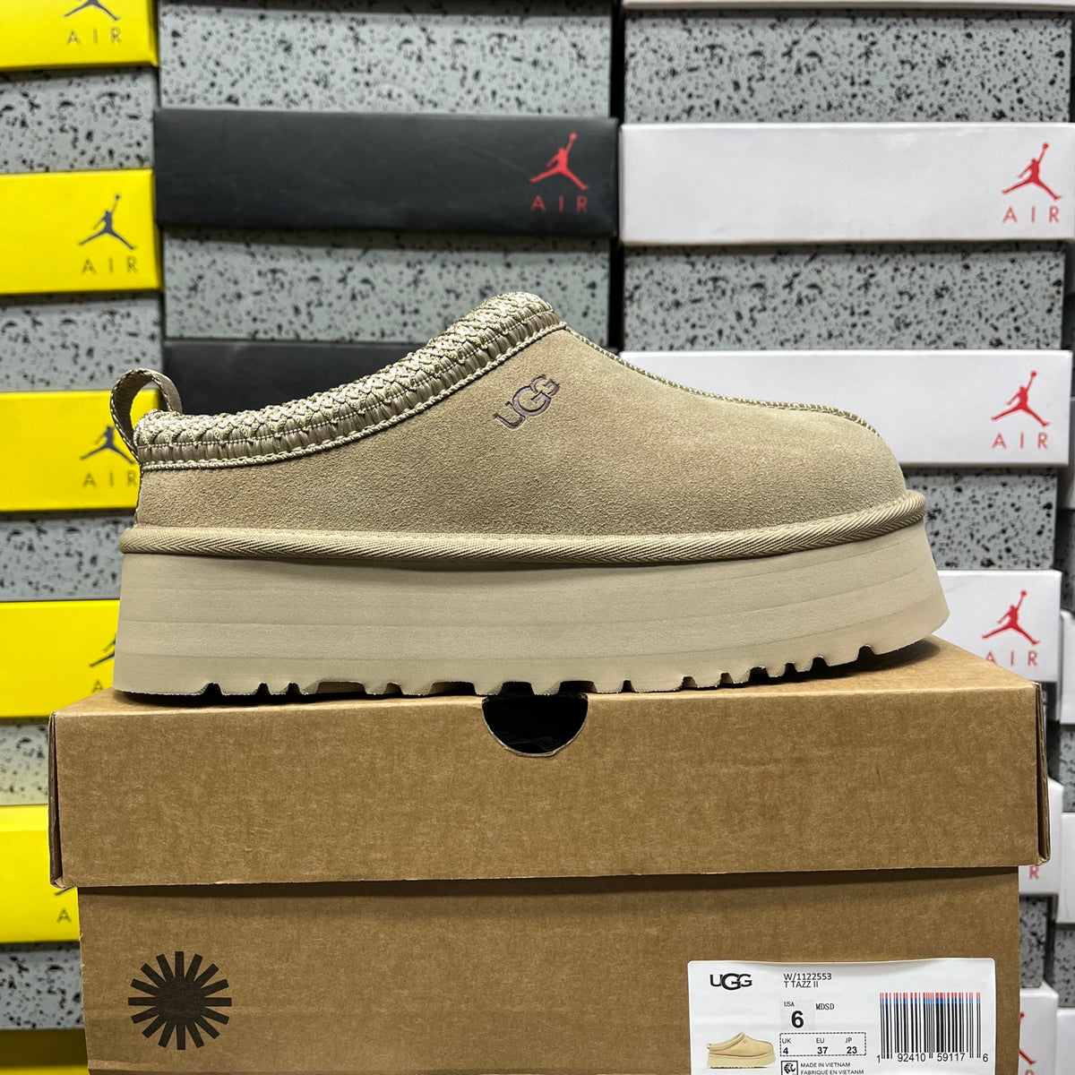 UGG Snow Boots 1122553 | Mustard | Sizes 35-40