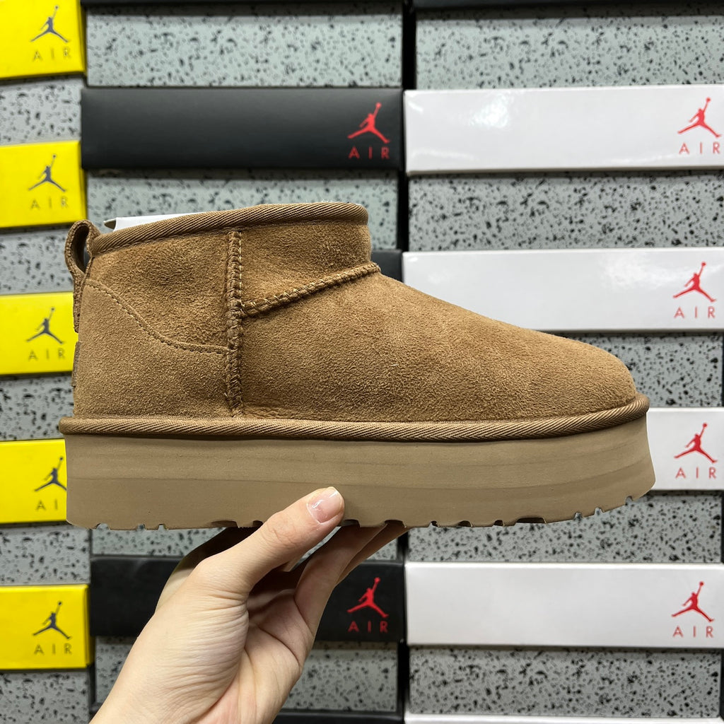 UGG Snow Boots Style 1135093 | Chestnut | 3cm Heel | EU Sizes 35–40