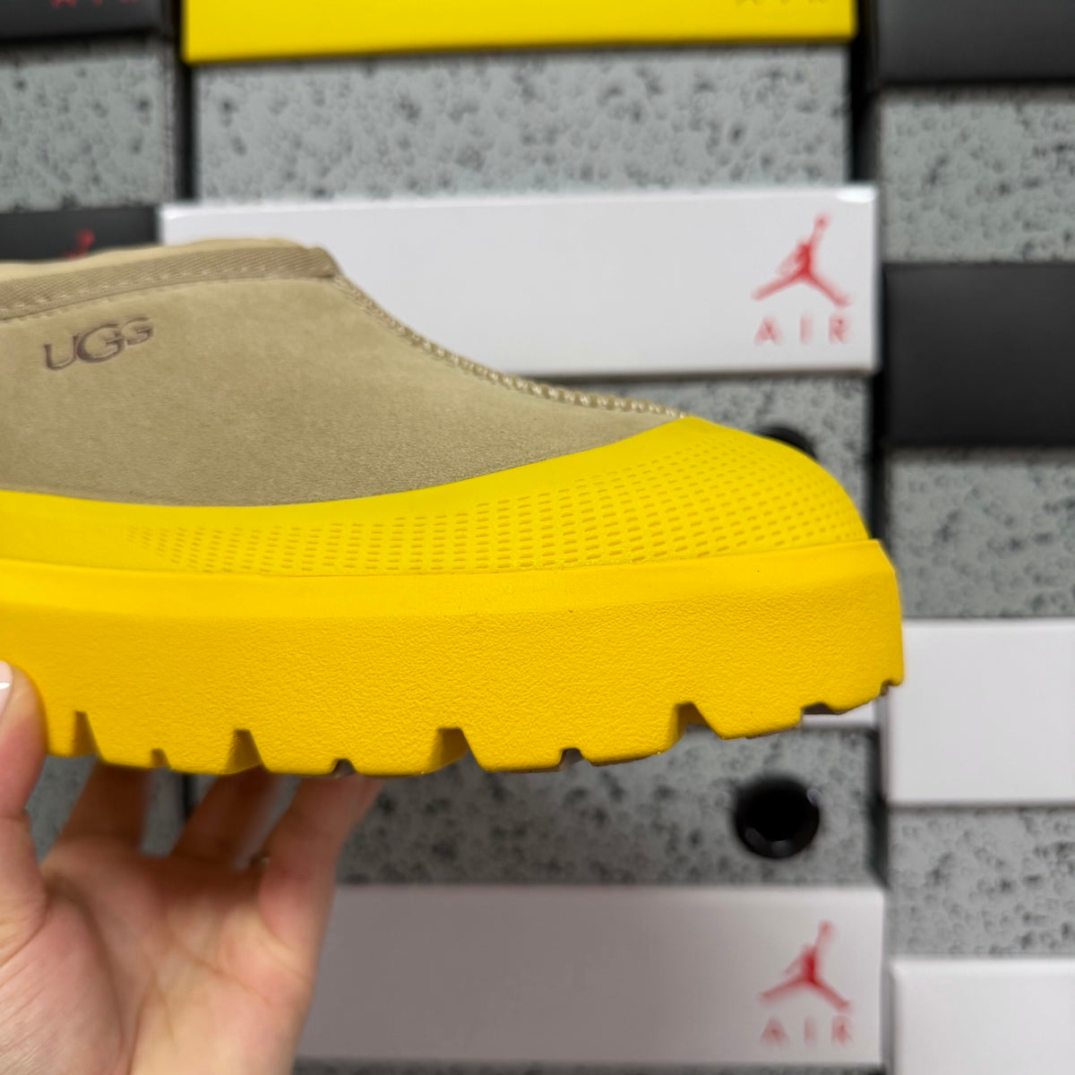 UGG Tasman Slipper 4096 | Yellow | EU Sizes 39–44