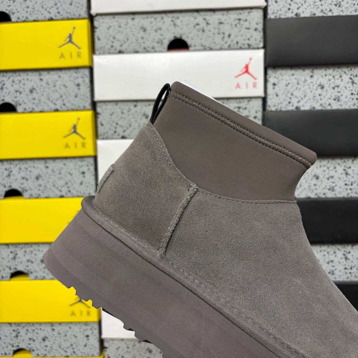 UGG Dip Boot 8170 | Thunder Grey | EU Sizes 35–40