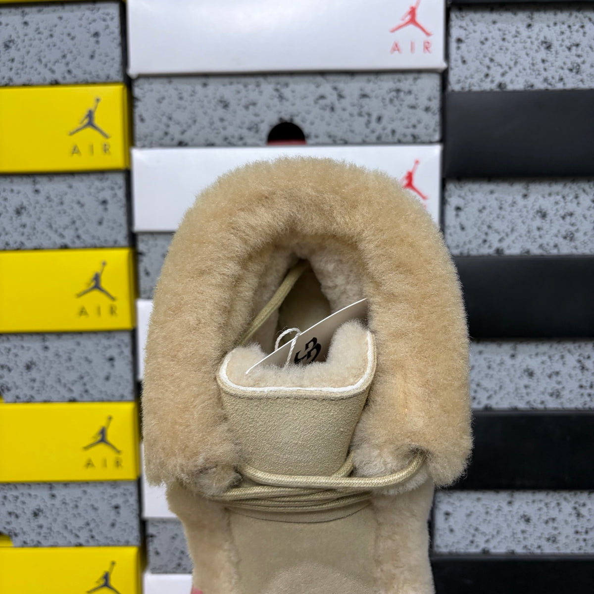 UGG Esme Slipper W1171532 | Sand | EU Sizes 35–40