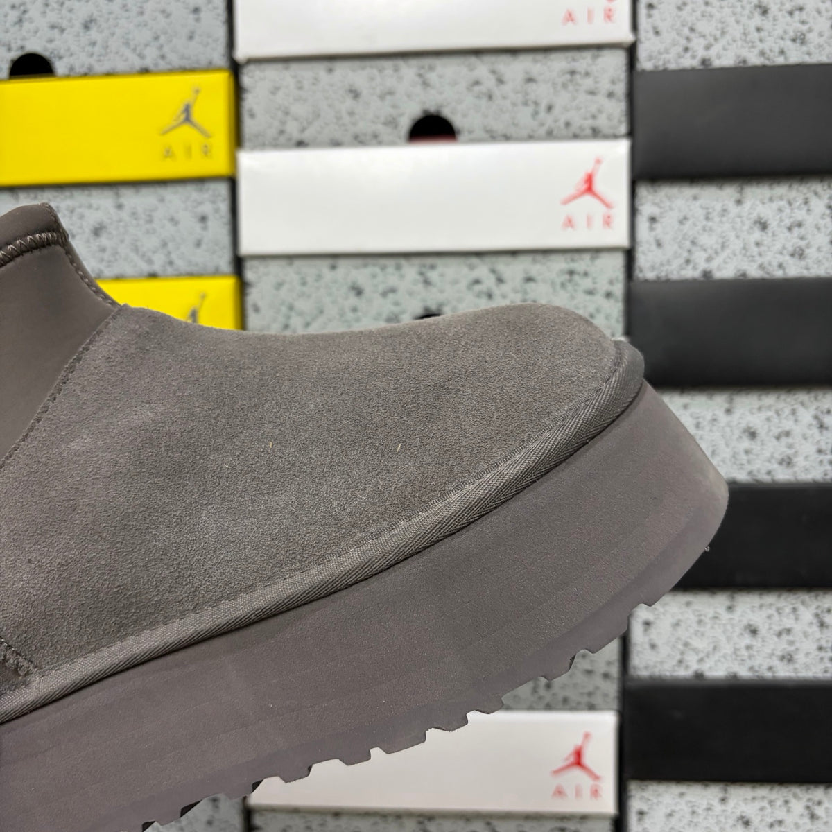 UGG Dip Boot 8170 | Thunder Grey | EU Sizes 35–40