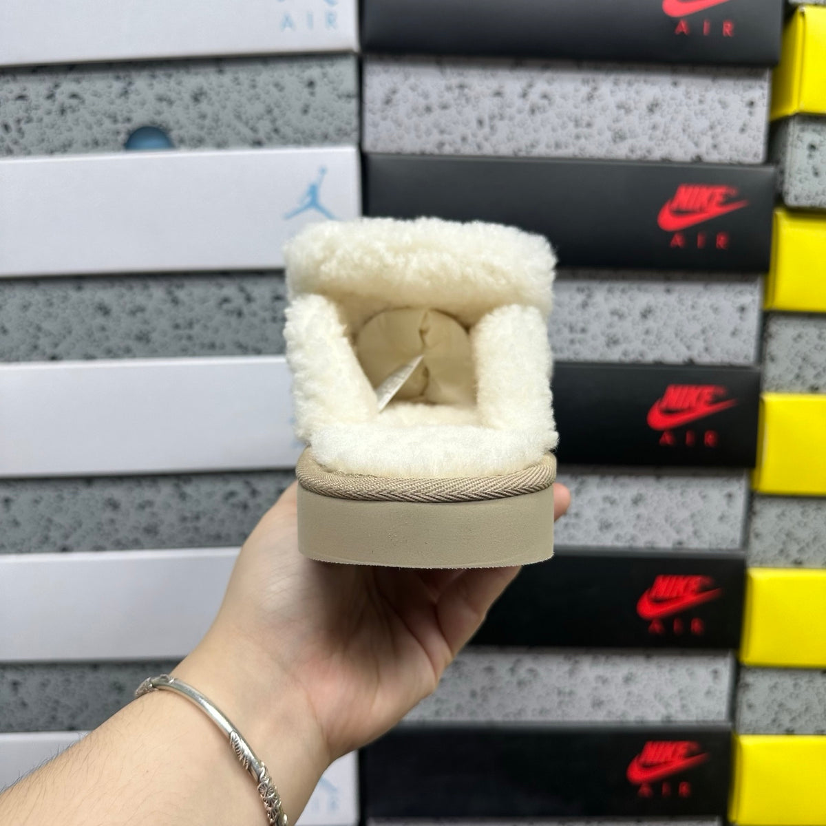 UGG Embroidered Half Slipper 5095 | Khaki | EU Sizes 35–40