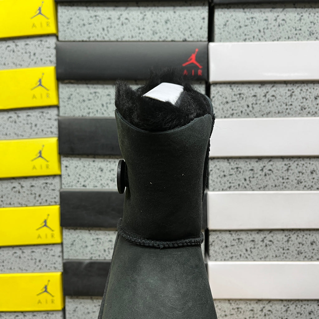 UGG Snow Boots 1016226 | Black | Sizes 35-40