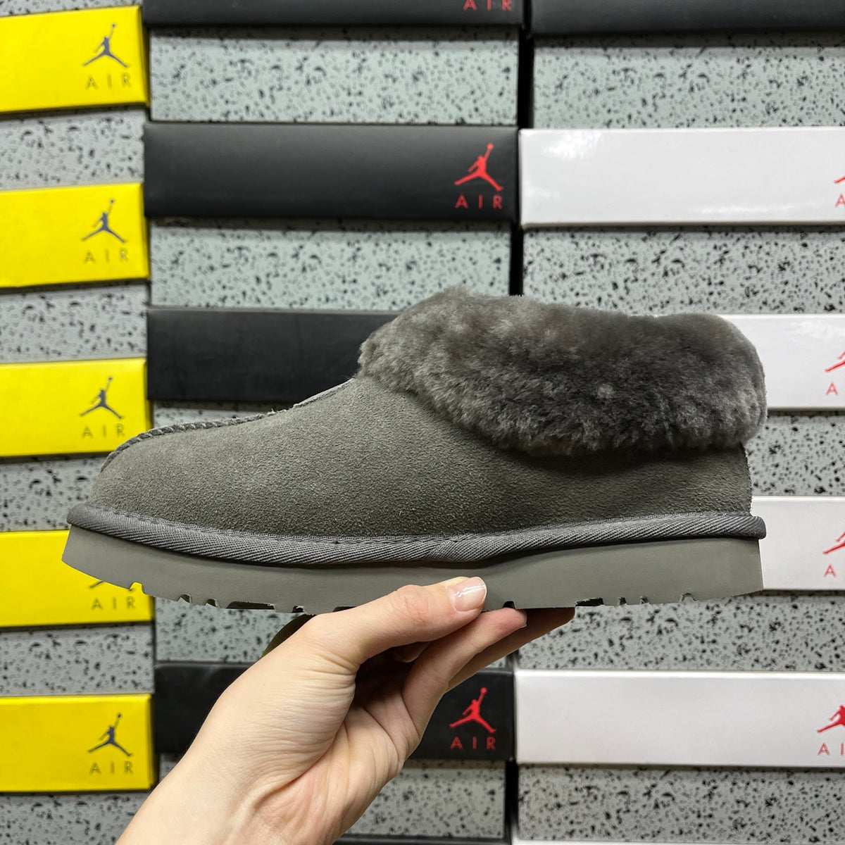 UGG Snow Boots 1134810 | Grey | Slim | Sizes 35-40