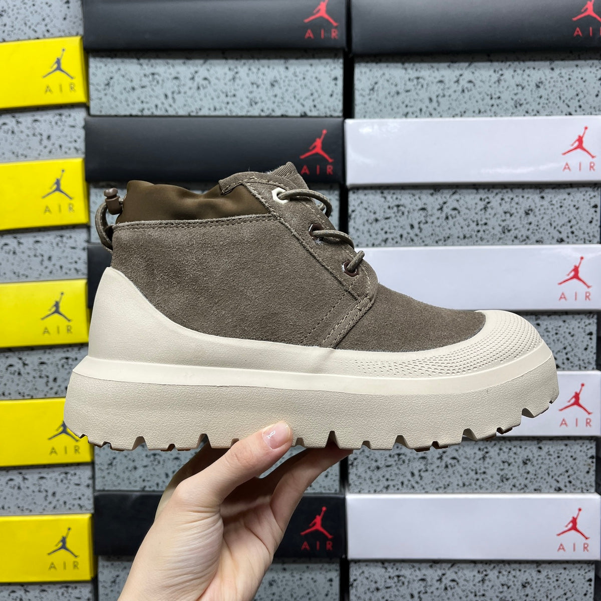 UGG Snow Boots 113991 | Walnut White | Sizes 35-45
