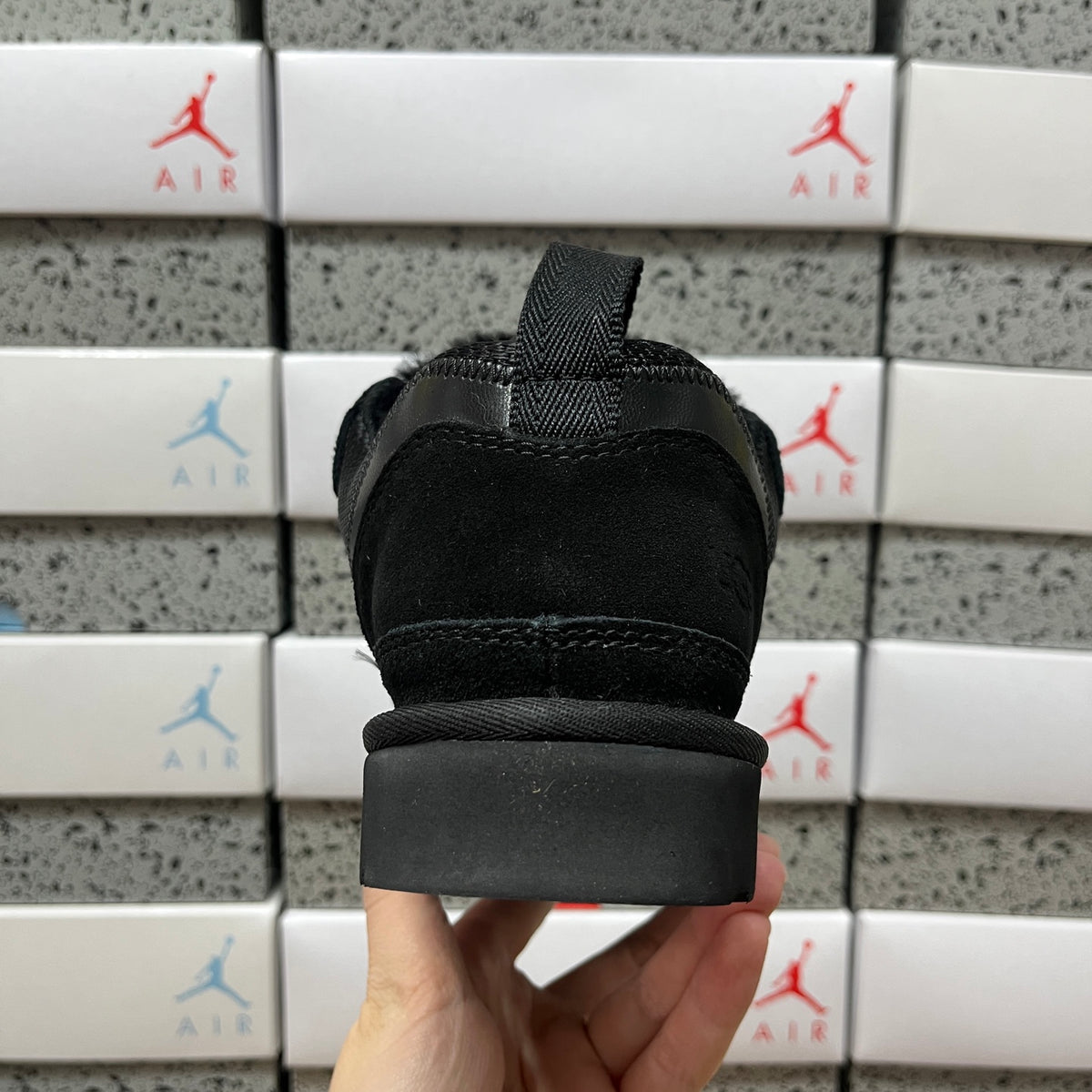 UGG Puffer Shoe 14403211 | Black | EU Sizes 35–40