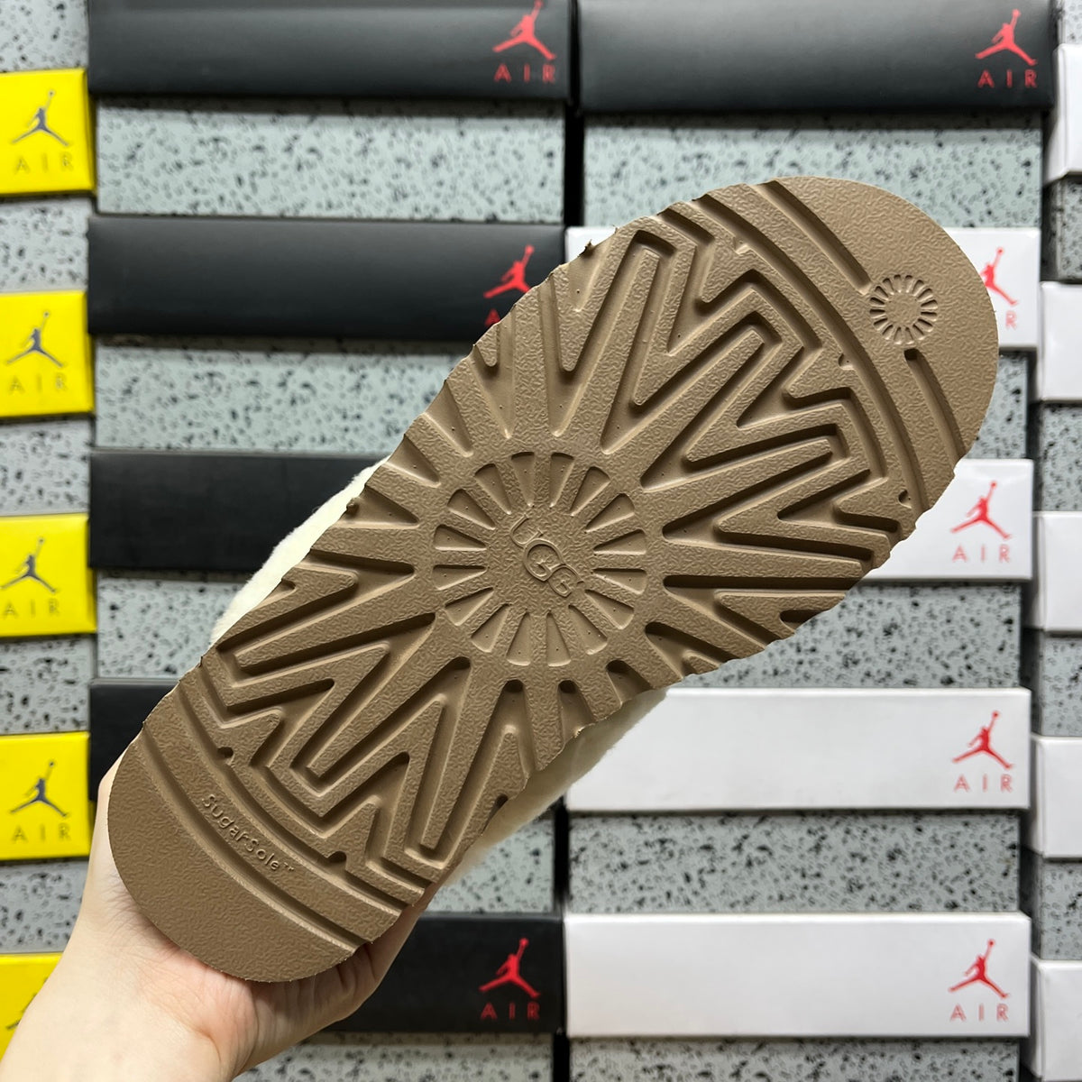 UGG Snow Boots Style 1171393 | Chestnut | EU Sizes 35–40