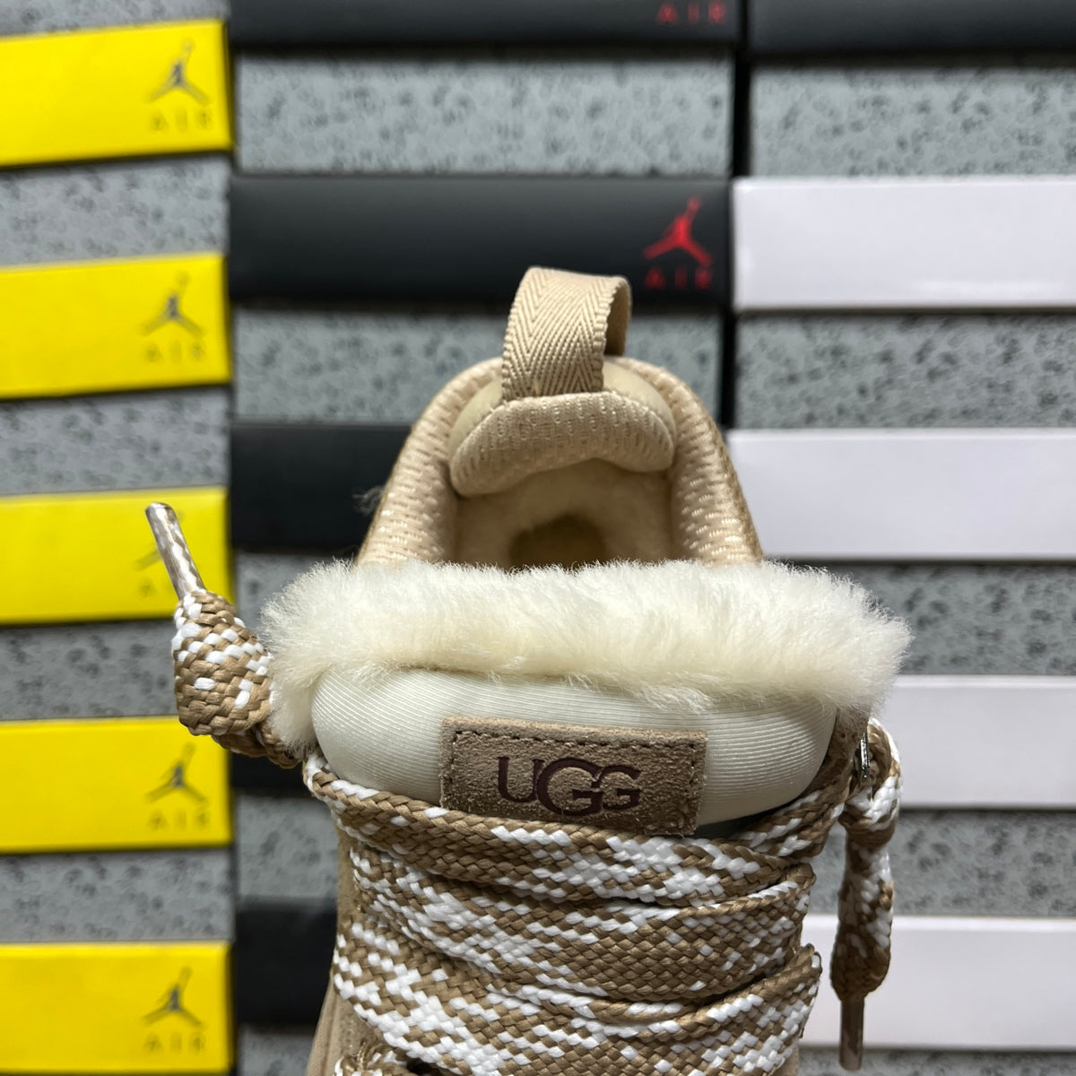 UGG Snow Boots Style 1144032 | Sand | EU Sizes 35–44