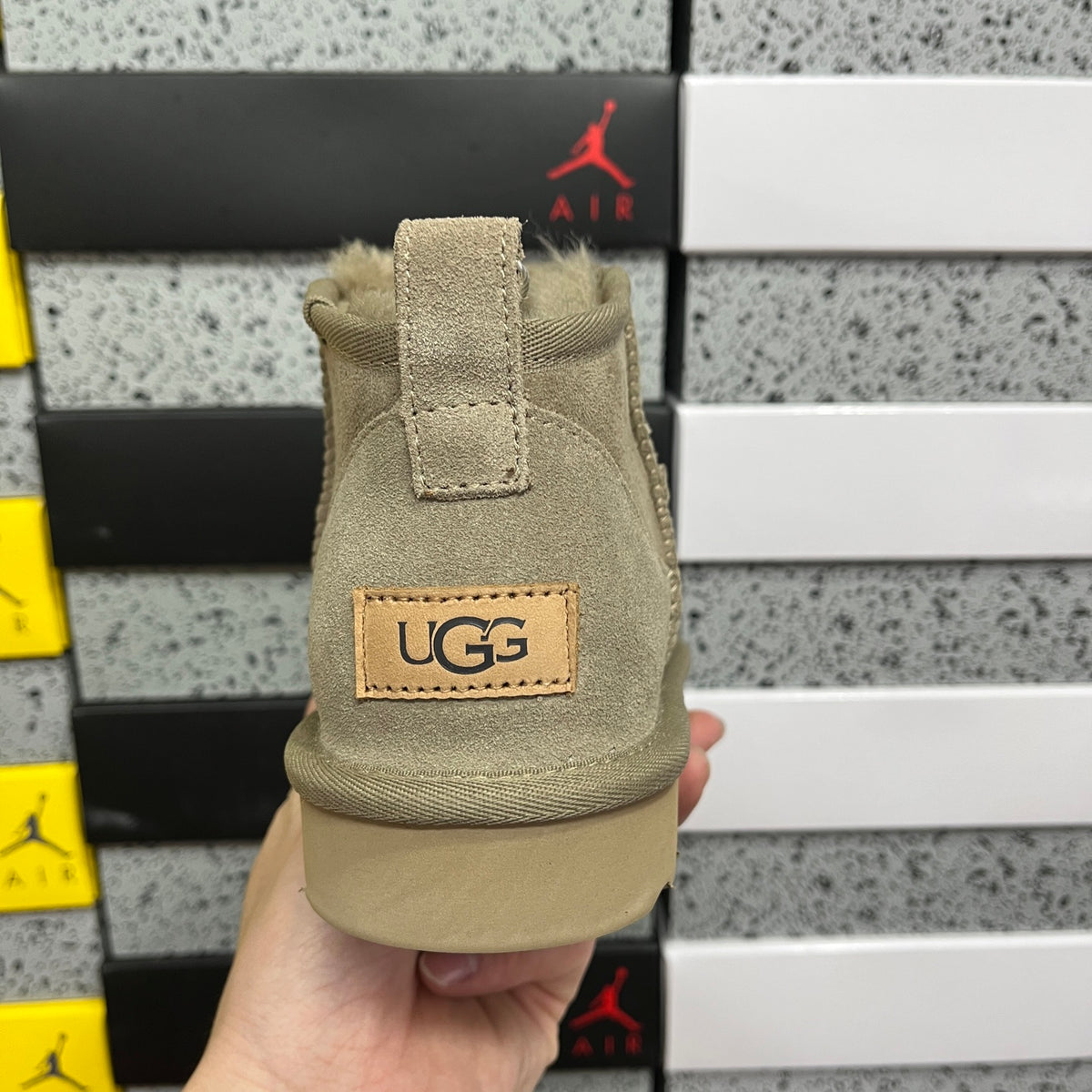 UGG Classic Mini Boot W1116109 | Brown | EU Sizes 35–44