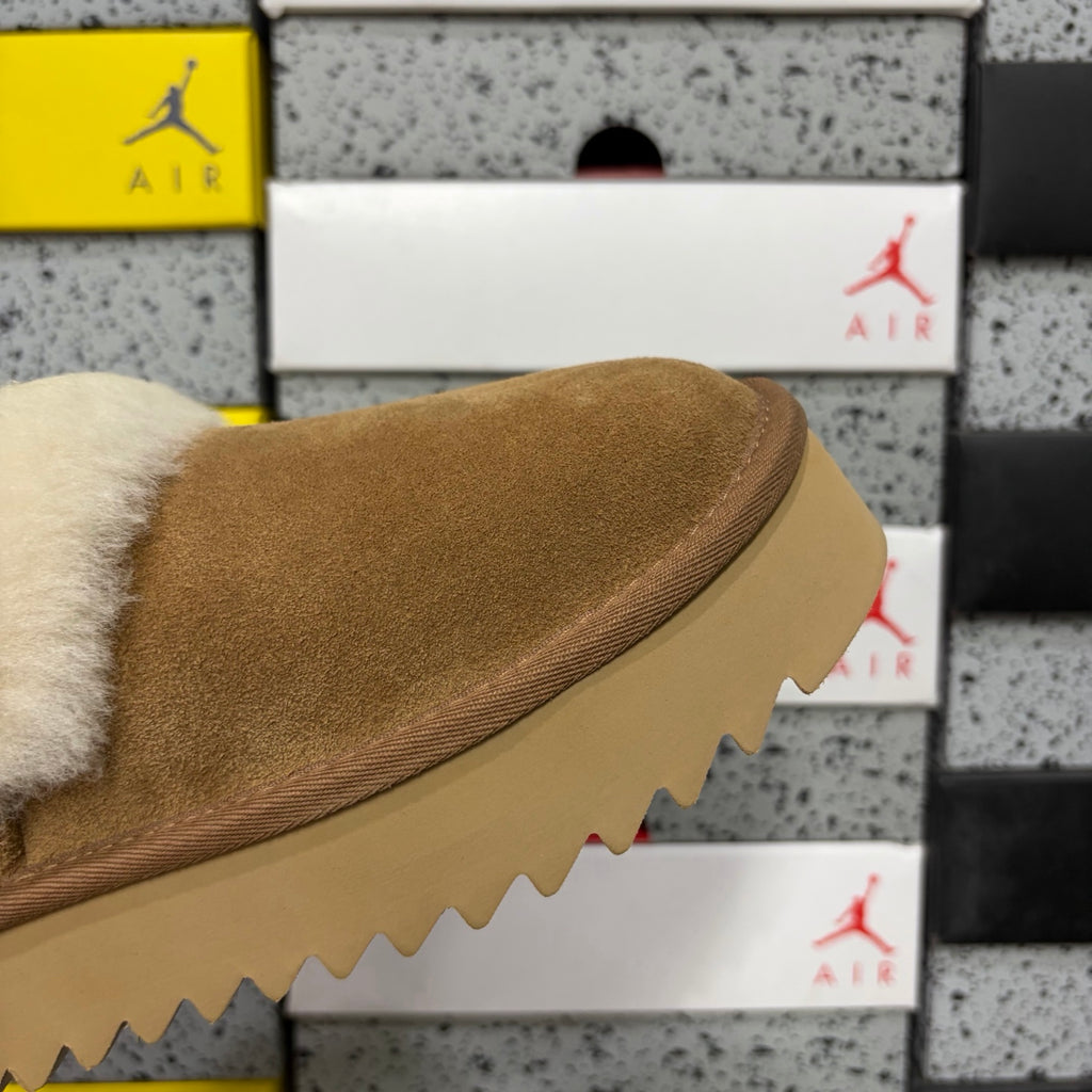 UGG Platform Boot W1166733 | Chestnut | EU Sizes 35–40