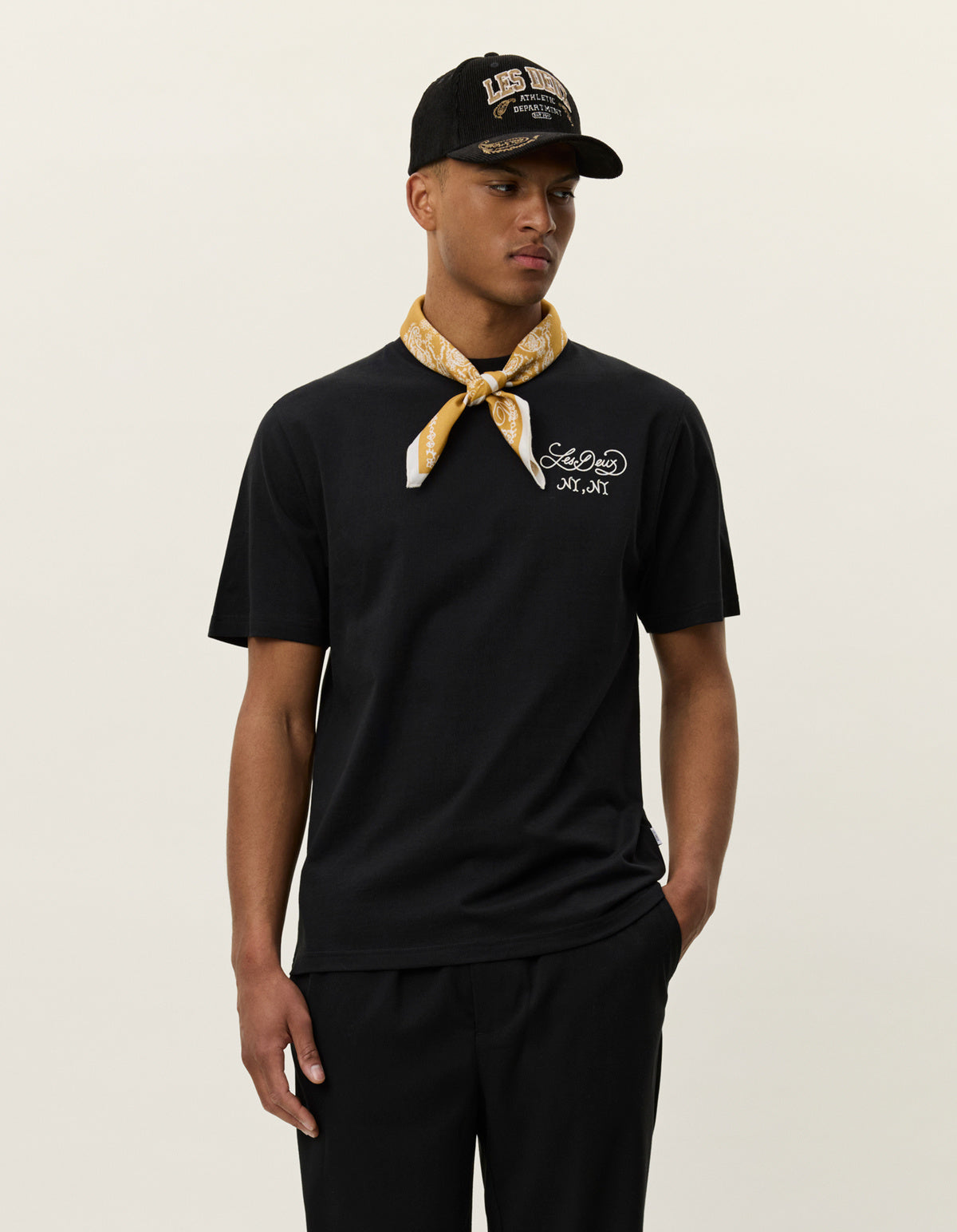Les Deux Orchard Tee