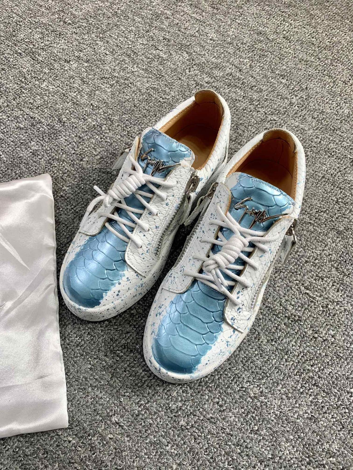Giuseppe Zanotti Blue Speckle Low-Top Sneakers