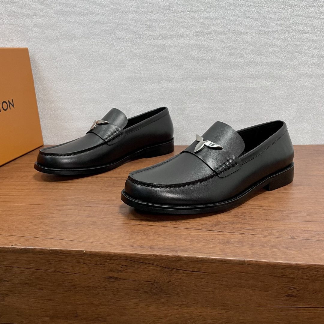 Louis Vuitton Major Black Loafers