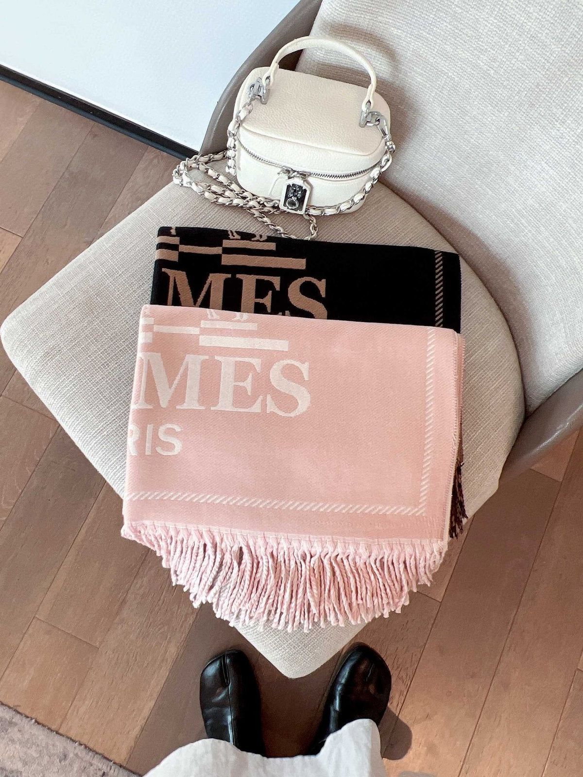 Hermès Geometric Motif Fringed Scarf