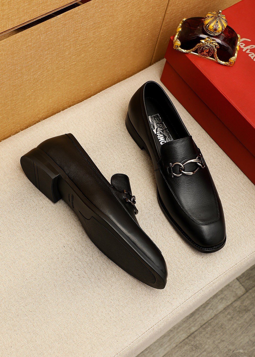 Ferragamo Black Metal Bit Loafers - Rounded Toe