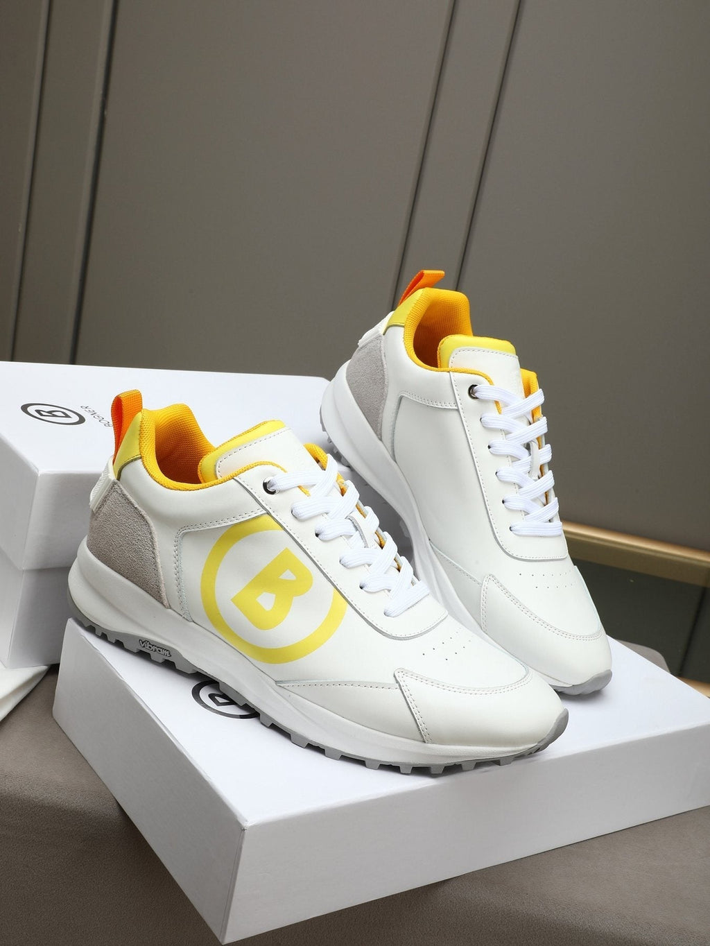 BOGNER B Emblem Low-Top Sneakers