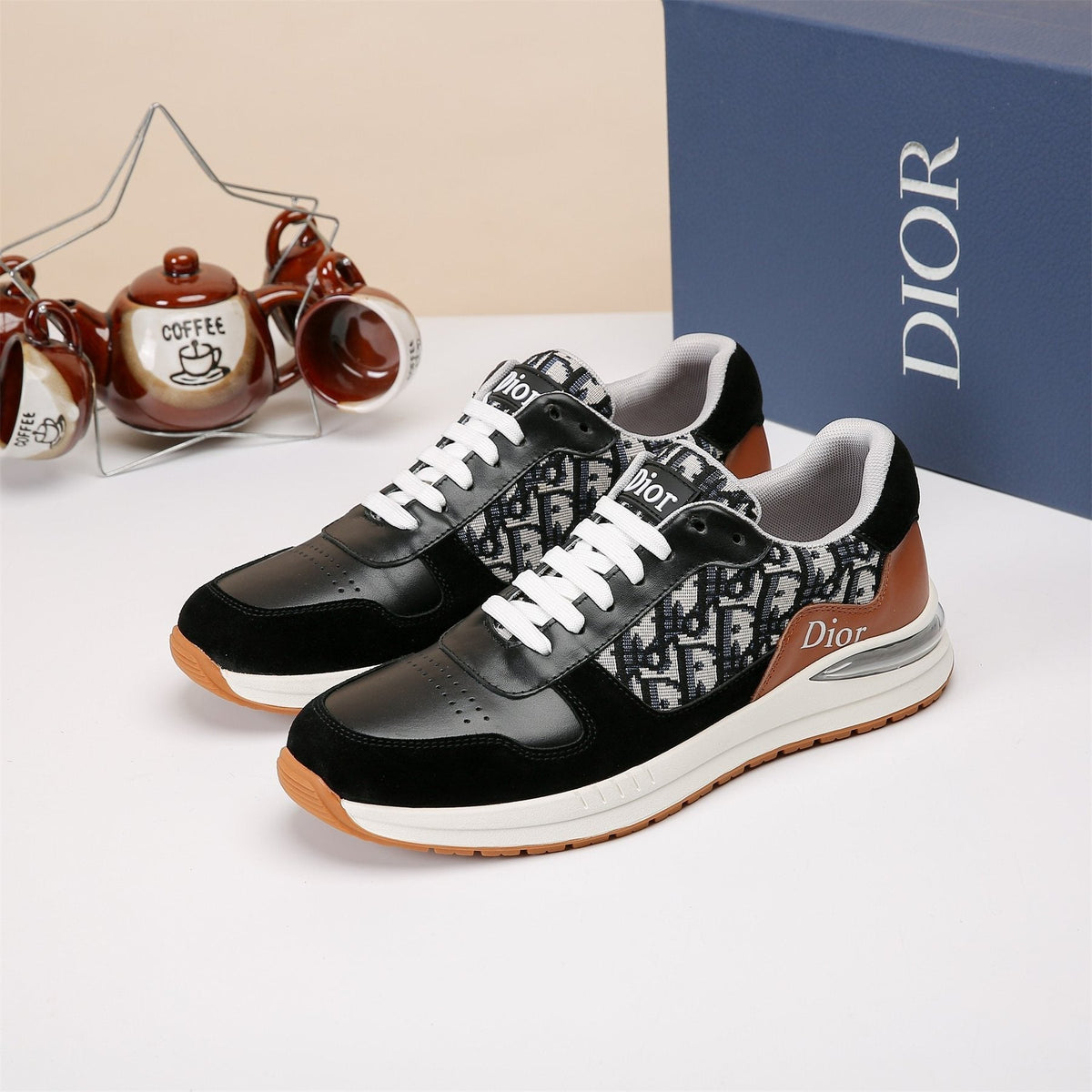 Dior White, Black & Tan Low-Top Sneakers
